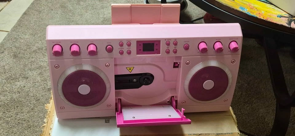 Pink Karaoke player - photo 2