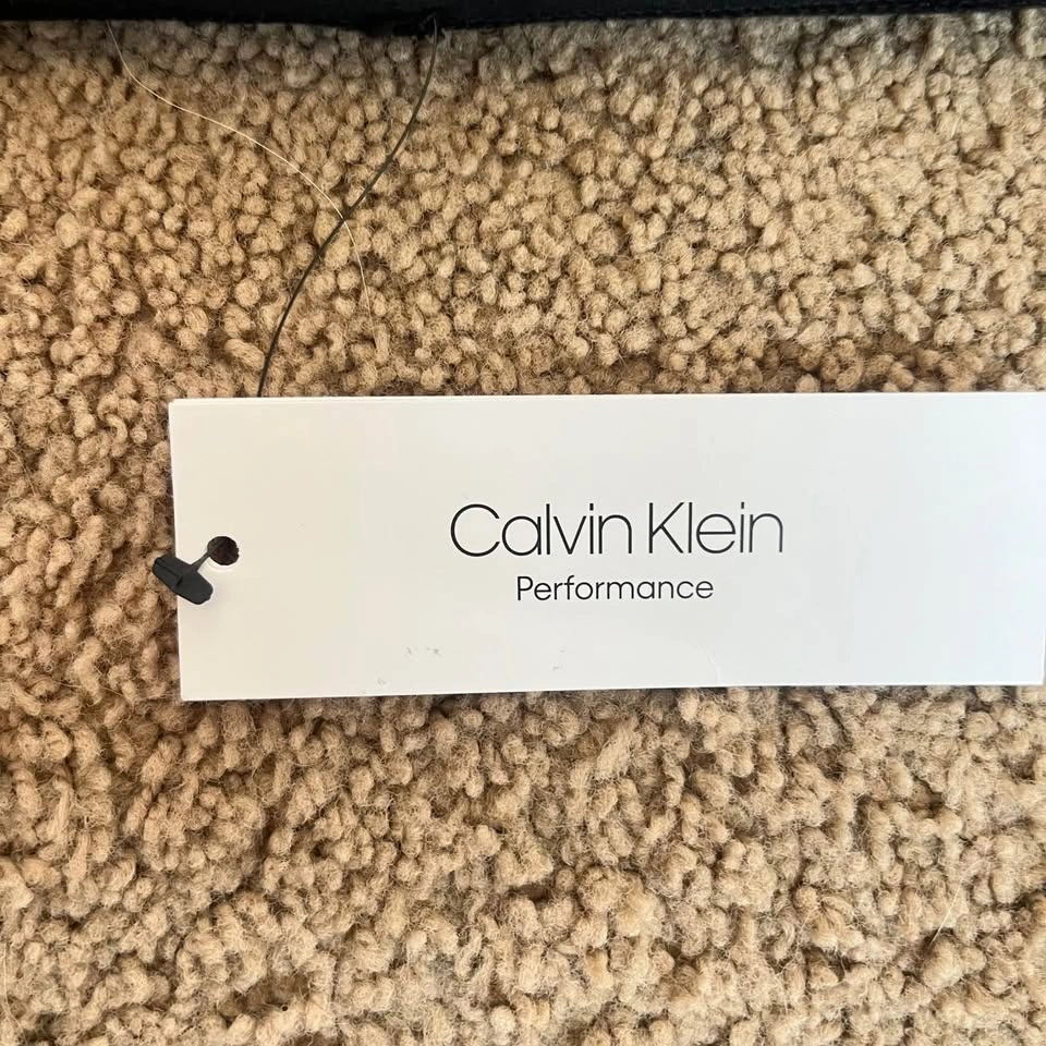 Calvin Klein Performance Leggings – NEW with Tags - S and M size - photo 2