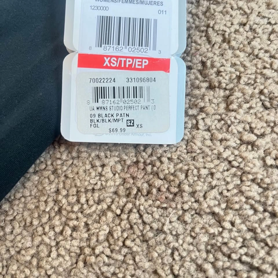 Under Armour Women’s Studio Perfect Pants – NEW with Tags – XS - photo 4