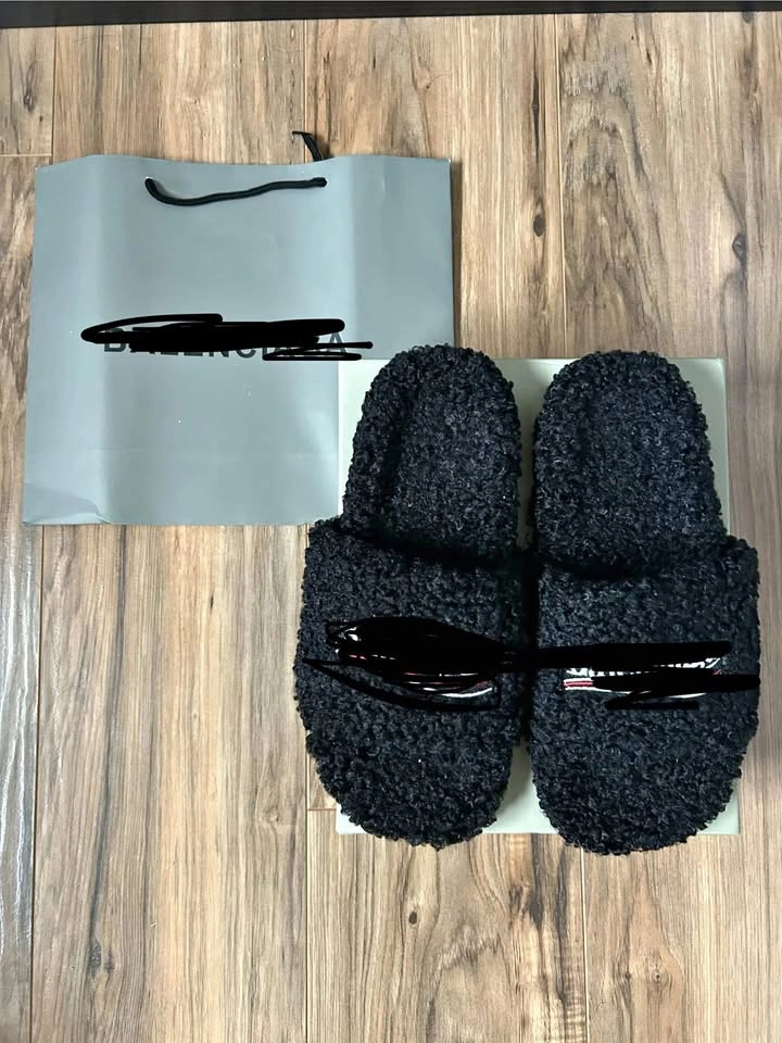 Balenci Slides