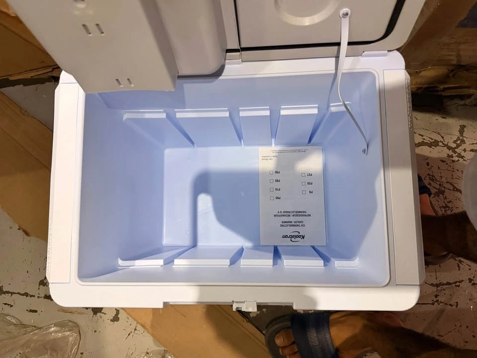 Koolatron 12V Thermoelectric Cooler / Warmer - photo 2