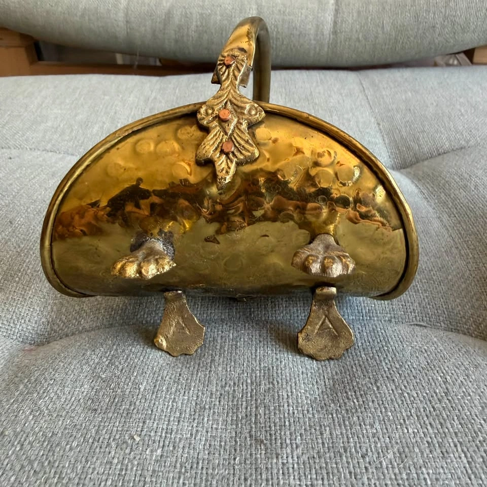 Vintage Miniature Brass Coal Scuttles Pair – Hammered Log Holder - photo 3