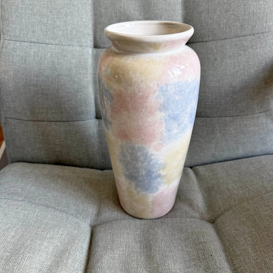 Vintage 1980s/90s Pastel Ceramic Vase – Postmodern Deco (12.5")