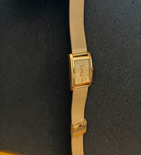Seiko Solar Men's Gold-Tone Tank Dress Watch V115-0AC0 - photo 4