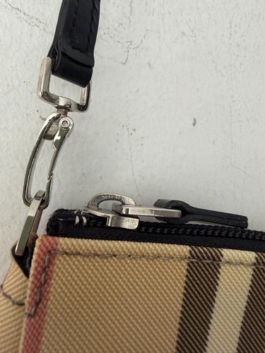 Burberry Nova Check Pochette Purse Hand Bag - photo 4