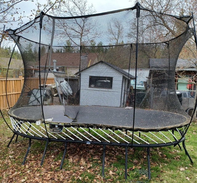 trampoline - photo 3