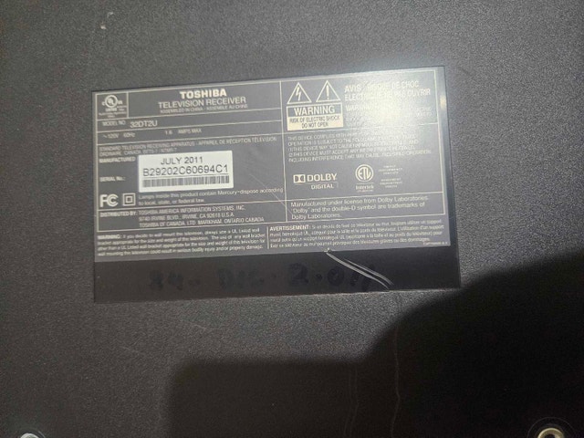 Toshiba 320T2U 32-inch Television - photo 3