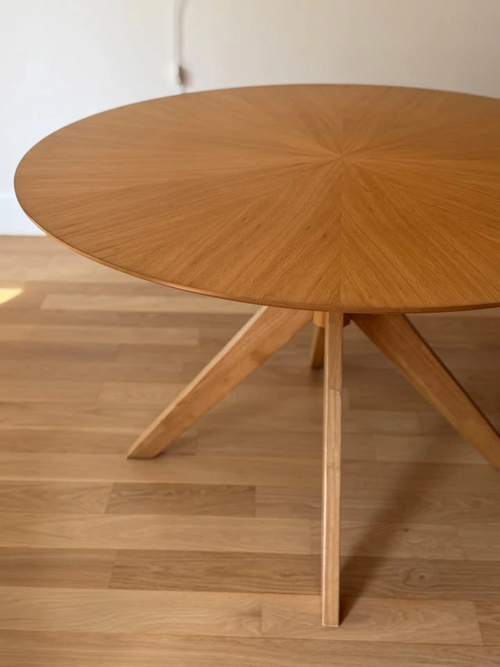Round Wood Dining Table 47" - photo 4