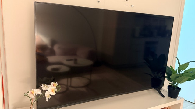 LG 55” 4K UHD Smart TV – 2025 Model - photo 2