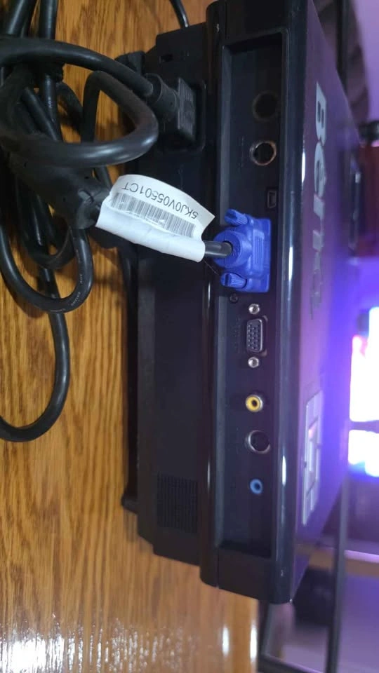 BenQ projector - photo 2