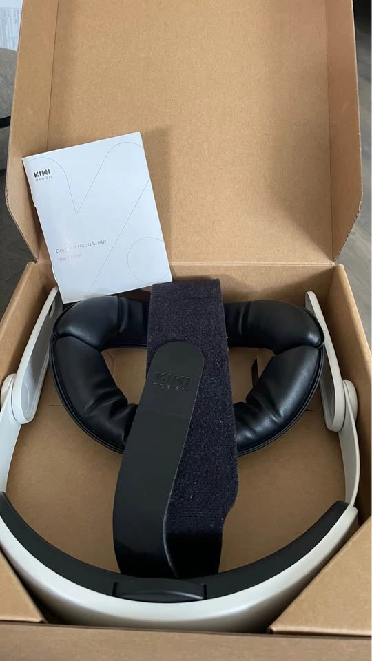 Meta Quest 3S 256GB VR Headset with Kiwi Head Strap and Case - photo 2