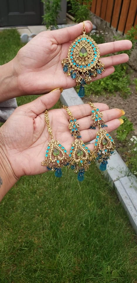 Gold & Blue 5 Piece Indian Jewelry Set - photo 3