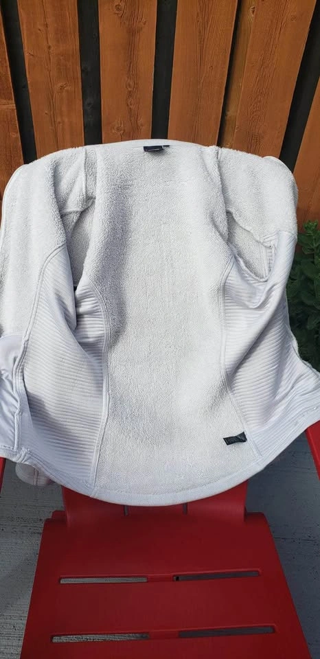 Women’s Grey Fleece Zip-Up Jacket (Large) - photo 5