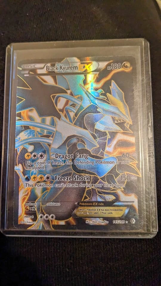 Black Kyurem EX (145 Full Art) Ultra Rare Holo 145/149 LP/MP