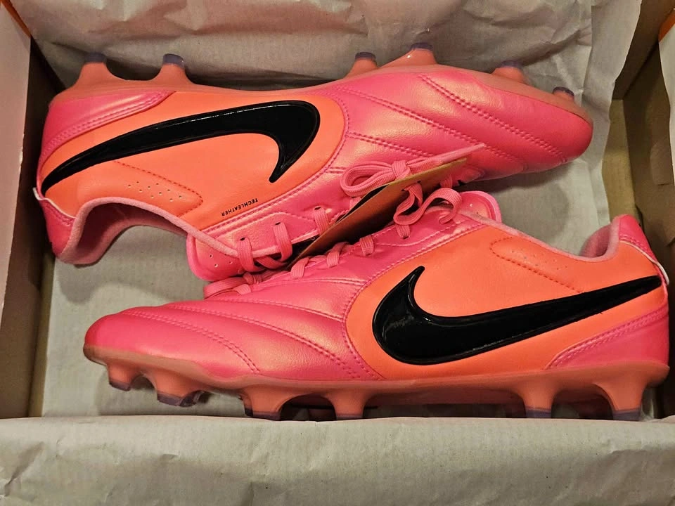 Nike Ligera Pro FG US9 / 270