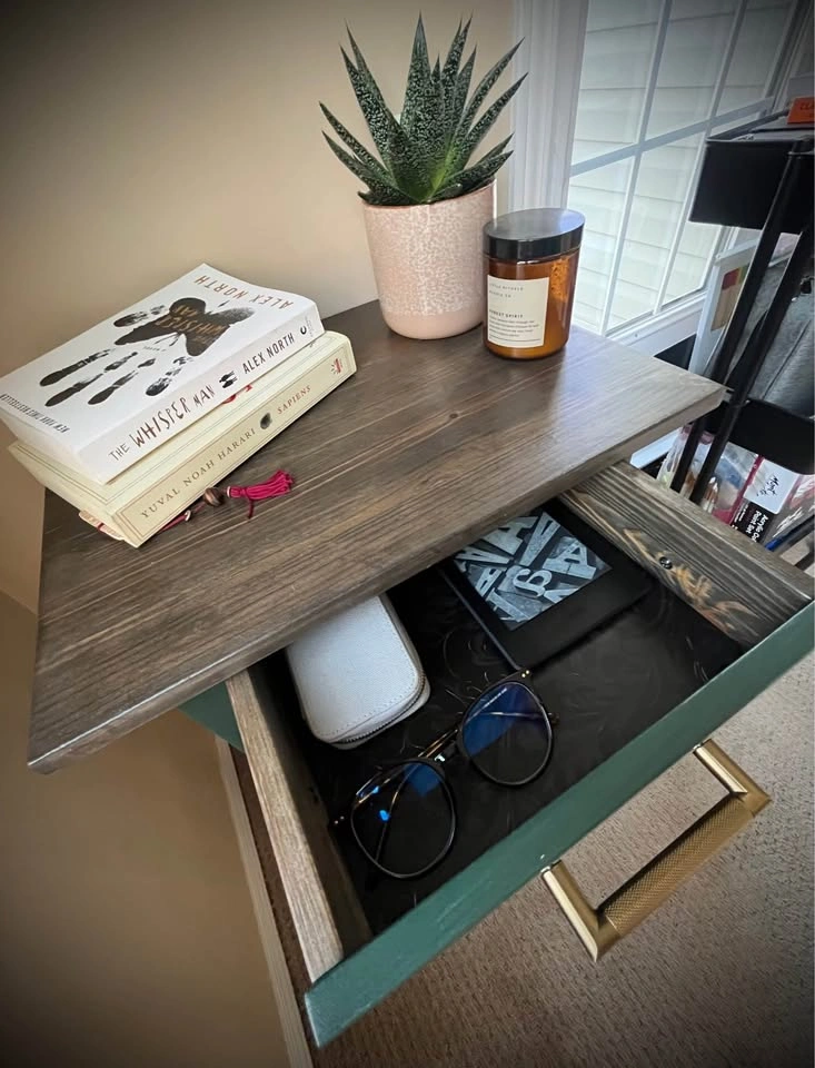 Modern Gothic End Table/Nightstand - photo 3