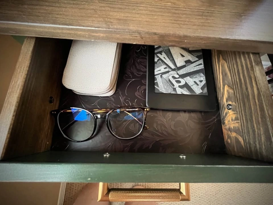 Modern Gothic End Table/Nightstand - photo 5