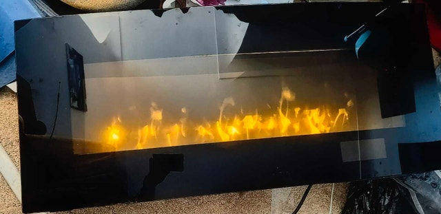 Electric Wall-Mounted Fireplace Space-heater