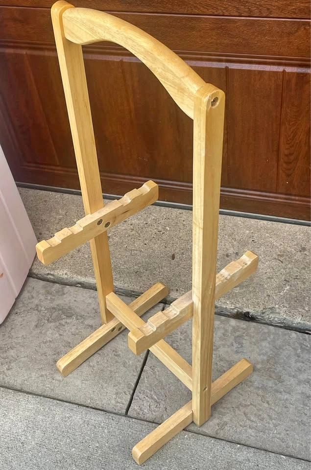 $5 each 5 Wooden stands - work great as easel, 2.5 ft total heig