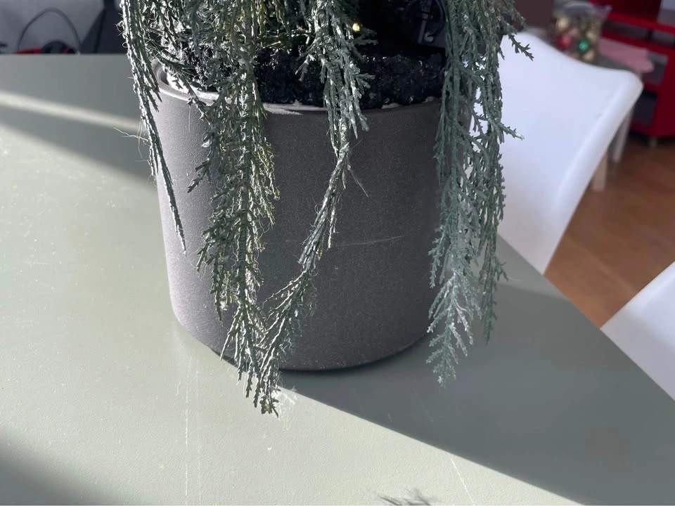 30” fake conifer tree in planter with fairy lights - photo 3