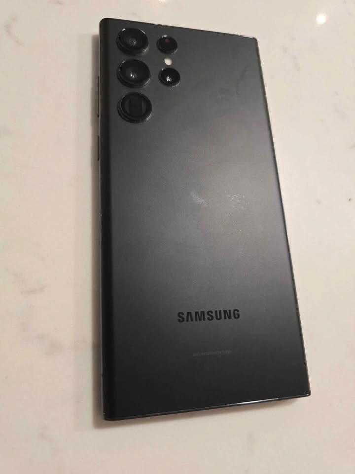 Samsung Galaxy S21 Ultra - photo 2