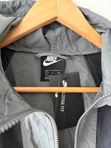 Nike Sportswear Heritage Men’s Loose Fit Windrunner Jacket Size - photo 3