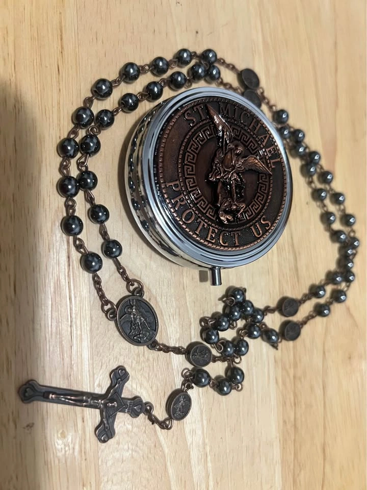 Bronze St. Michael Rosary with Metal Storage Case - photo 2