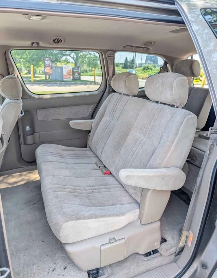 1998 Toyota Sienna - photo 3