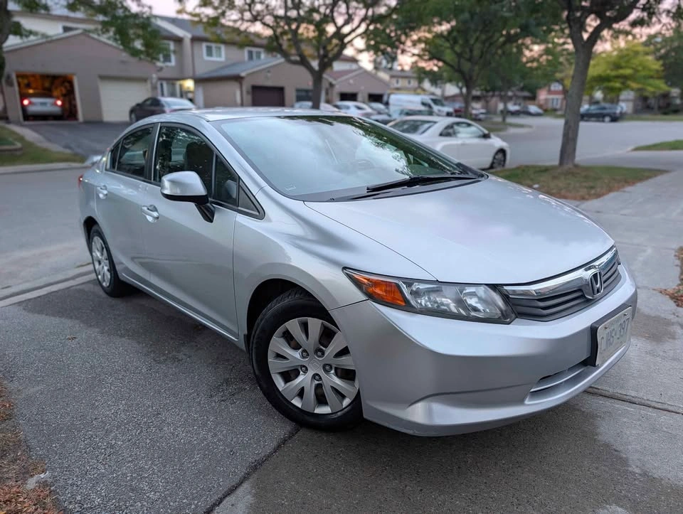2012 Honda Civic - photo 2