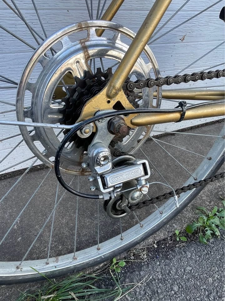 Vintage 5 speed Raleigh step through bike - photo 4