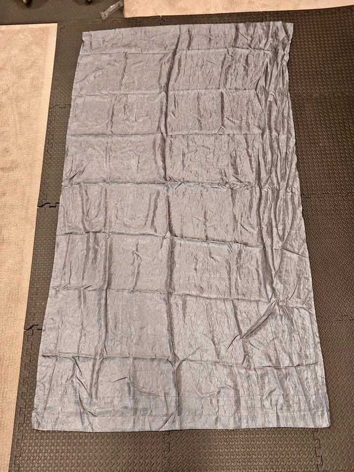 Kitchen Dining Table - Silver Polyester Tablecloth (84" x 48")