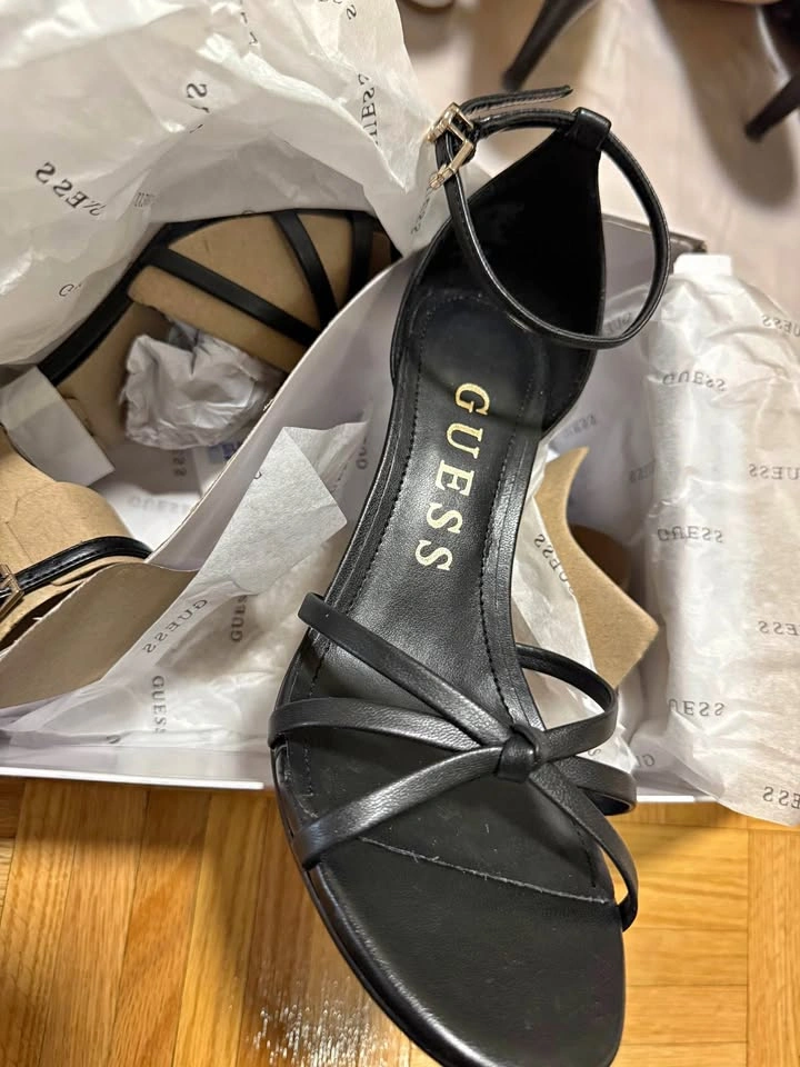 GUESS Black Strappy Heels – Size 6