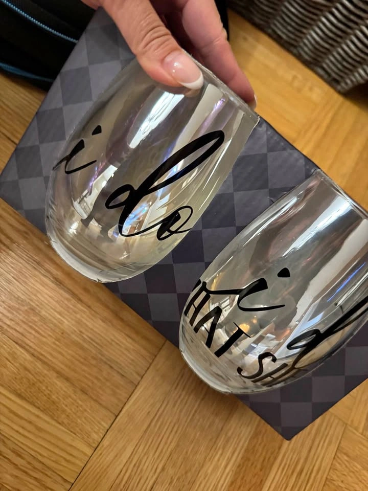 “I do” Wine Glasses