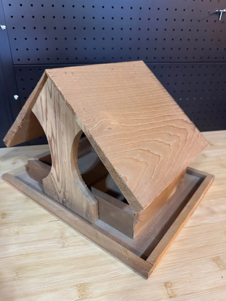 Brand New Handmade Wooden Fly-Through Bird Feeder - photo 4