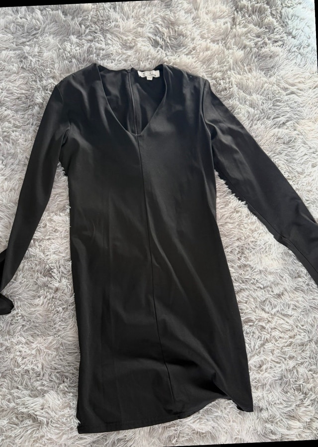 womans dress