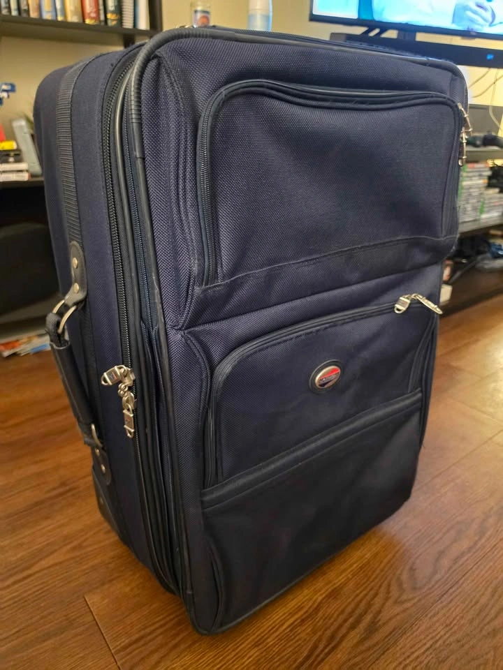 Navy Blue Expandable Suitcase