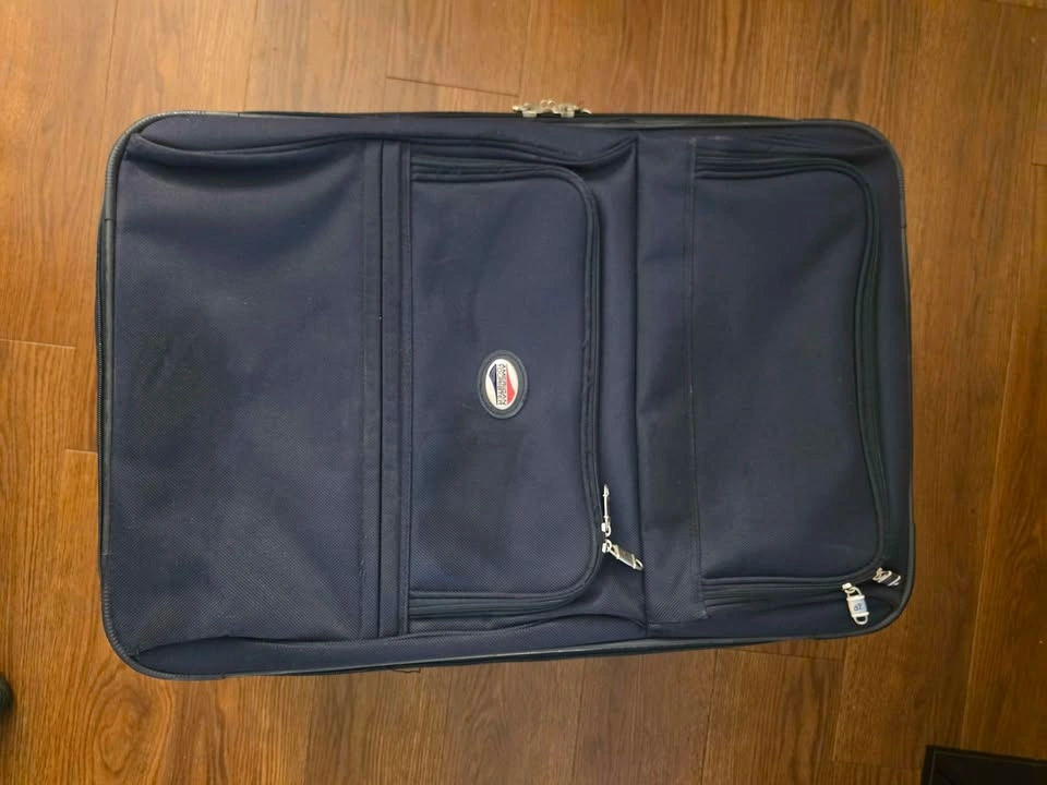 Navy Blue Expandable Suitcase - photo 2