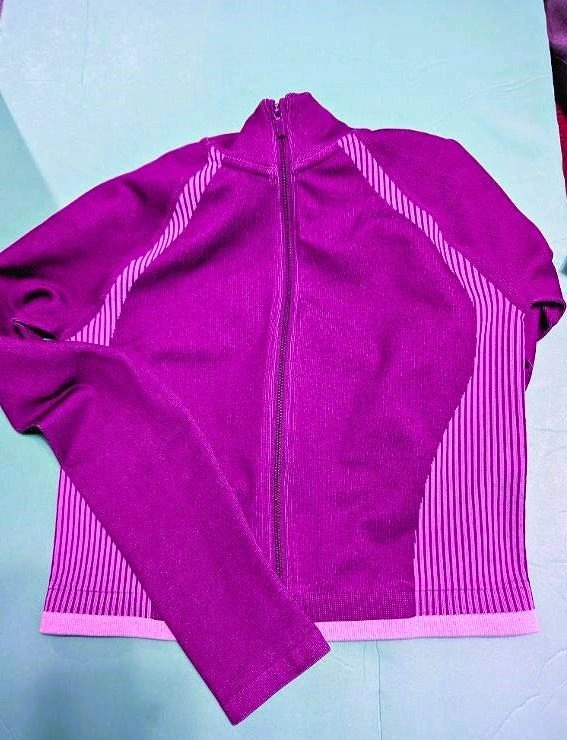 Fabletics Cropped Training Jacket (Size Small, Purple)