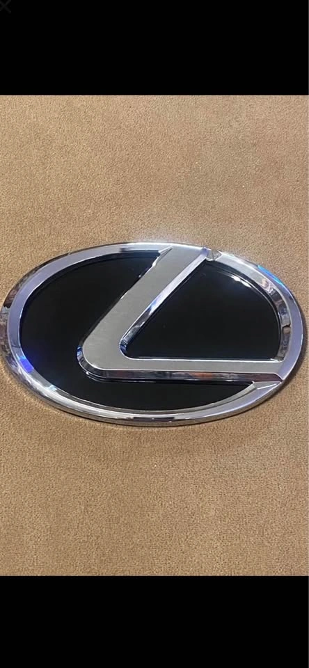 Lexus emblem logo - photo 3