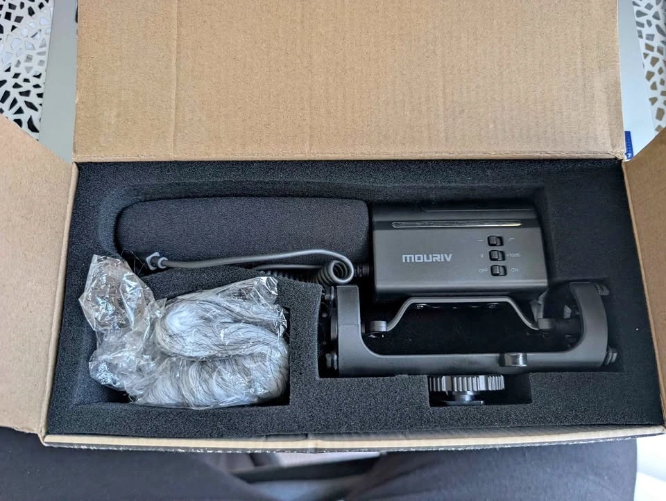 Directional (shotgun) microphone
