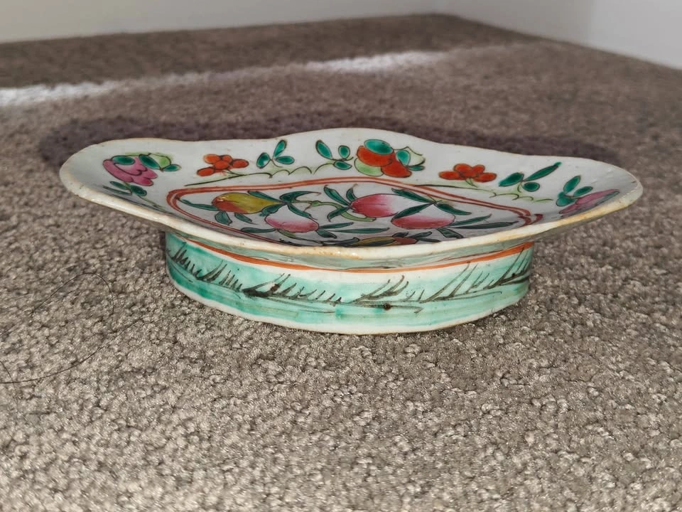 Antique Chinese Porcelain Famille Rose Floral Footed Plates - photo 3