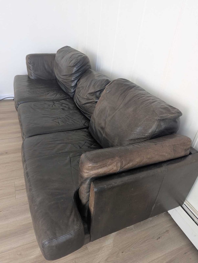 Genuine leather 3 seater sofa - photo 4