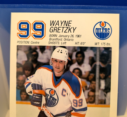 Wayne Gretzky 1987-88 Edmonton Oilers Team Issue Postcard - photo 3