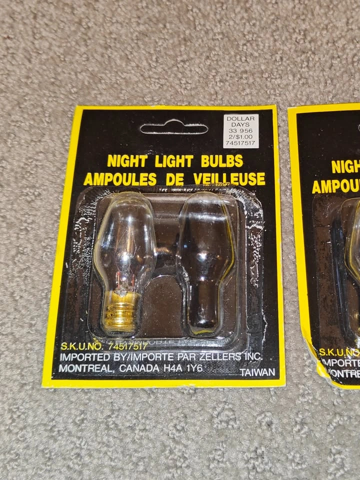 Vintage Night Light Bulbs (7–7.5W, C7 Base) – Lot of 3 Bulbs - photo 3