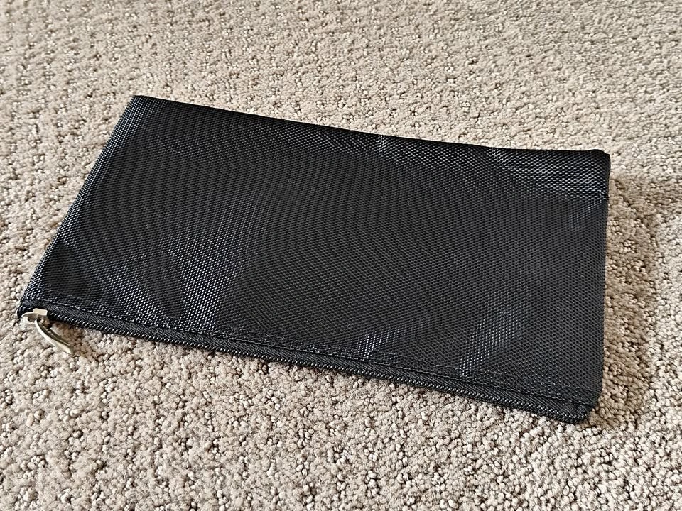 MERANGUE All-Purpose Pouch / Makeup Beauty Organizer - 6" X 10"
