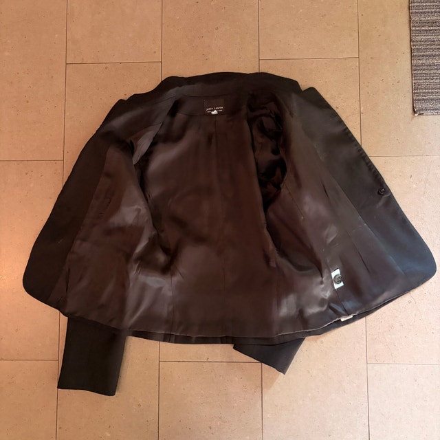 Judith & Charles Black Wool/Leather Short Blazer-Size 8 - photo 5