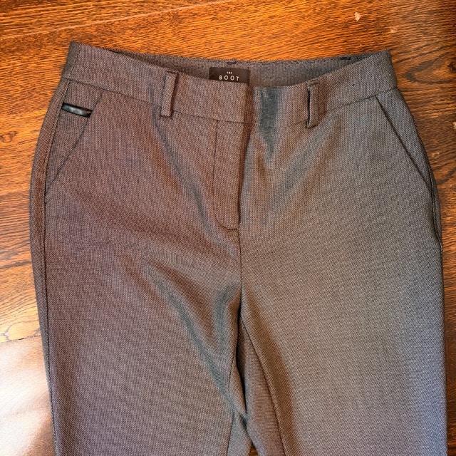 NEW White House Black Market Woman's Boot Cut Dress Pants-Size 2 - photo 2