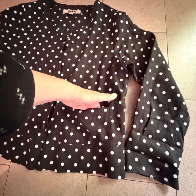 Flax black and white polka dot 100% Linen shirt Blouse-Size 4-6 - photo 4