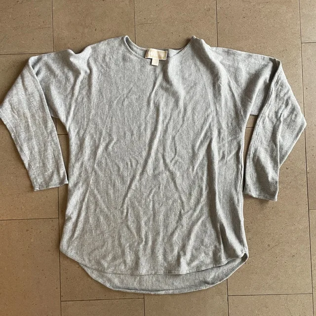 Michael Kors Fine knit long sleeve Grey Tunic sweater-Small