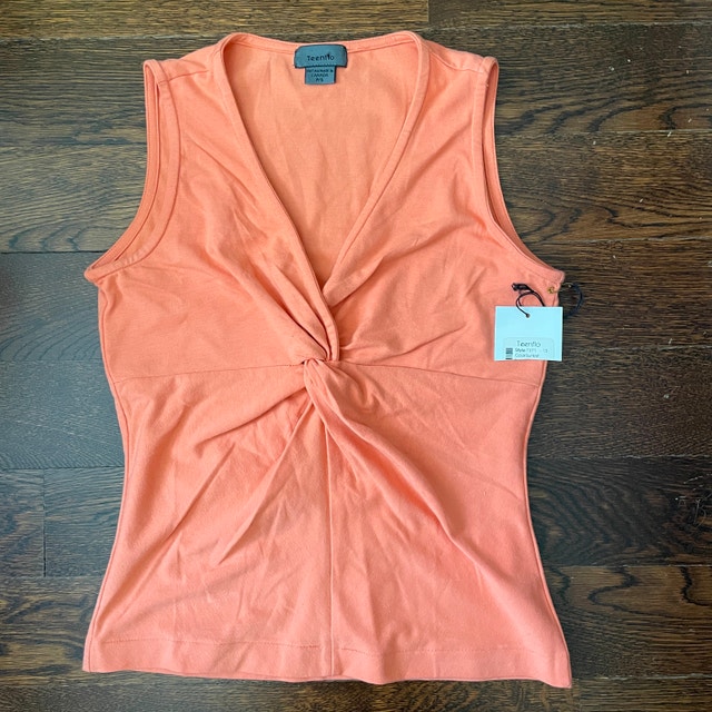 Teenflow Light Orange Sleeveless Tank with Front Twist-NWT-Small